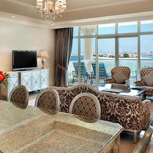 Penthouse Supérieur à 3 Chambres à Coucher